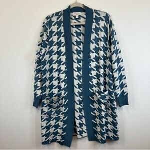 Belle by Kim Gravel Long Sweater Cardigan Pockets Soft Size Medium Petite